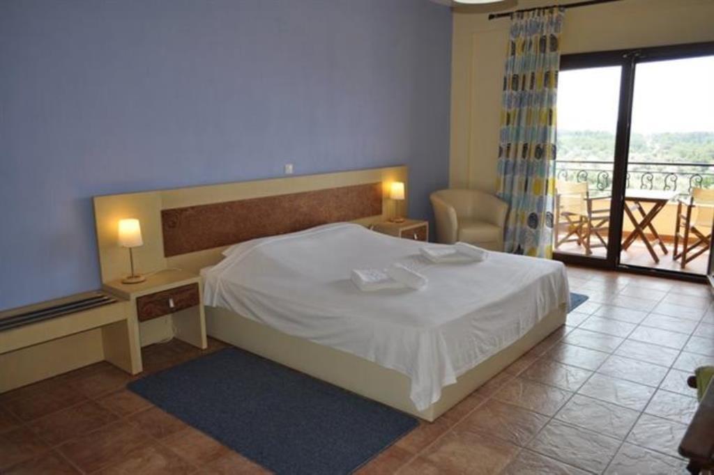 Moonbeam Hotel Potos Buitenkant foto