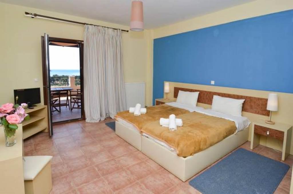Moonbeam Hotel Potos Buitenkant foto