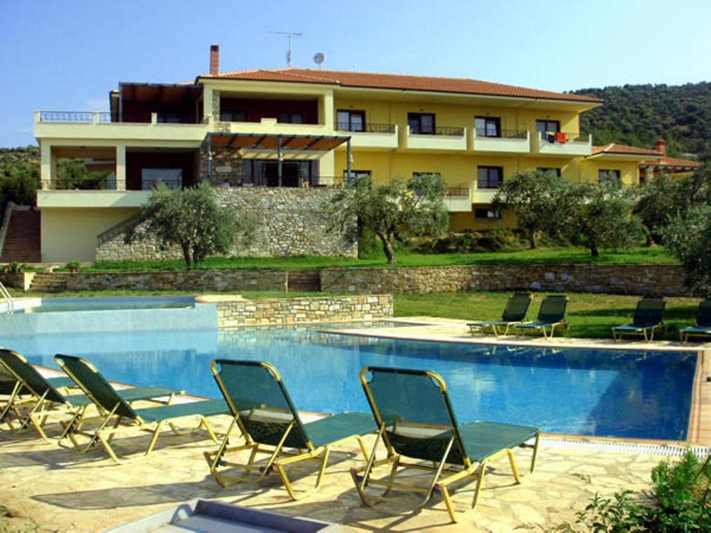 Moonbeam Hotel Potos Buitenkant foto